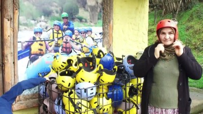 koylu kadin - Köylü kadınların rafting heyecanı - DÜZCE Videosu