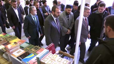 kitap fuari - Ünal: 'AK Parti döneminde 28 Şubat benzeri uygulamalar oluyor' tarzında mülahazalarda bulunulmasını kabul etmeyiz' - İSTANBUL Videosu