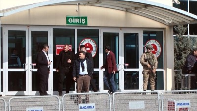 firari sanik - Cumhuriyet gazetesi yönetici ve yazarları hakkındaki dava - İSTANBUL  Videosu