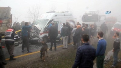 ambulans soforu -  Sis zincirleme kazaya neden oldu: 12 yaralı Videosu