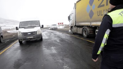 karayollari - Yoğun tipi ulaşımı aksattı - ARDAHAN Videosu