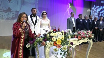 nikah sahidi - Adalet Bakanı Gül, nikah şahitliği yaptı - GAZİANTEP  Videosu