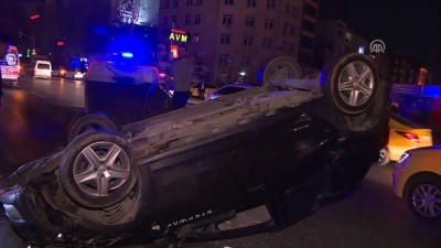 ticari taksi - Ehliyetsiz sürücü kaza yaptı - İSTANBUL  Videosu