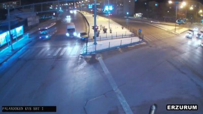 mobese kameralari -  Trafik kazaları mobese kameralarına yansıdı  Videosu