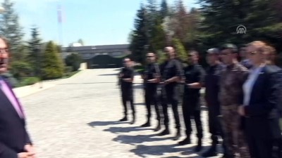 emniyet teskilati - Dışişleri Bakanı Çavuşoğlu, bakanlıkta çalışan polislerle bir araya geldi - ANKARA  Videosu