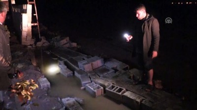 istinat duvari - Etkili olan sağanak ve dolu, hasara ve taşkına sebep oldu - KİLİS  Videosu