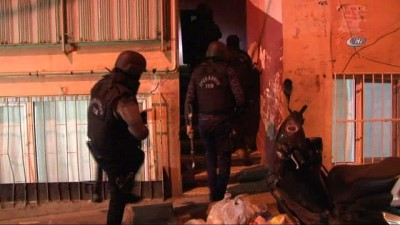  İstanbul’da PYD/YPG’ye operasyon: 1’i Suriye uyruklu 3 şüpheli gözaltında 