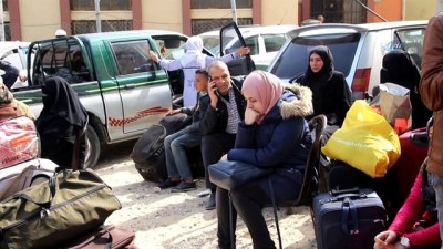 arbede -  - Refah Sınır Kapısı Geçici Olarak Açıldı  Videosu