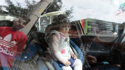 kucuk kiz - Otomobilde kilitli kalan çocuk kurtarıldı - GÜMÜŞHANE  Videosu