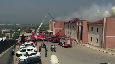 saglik riski - Bursa'da hastanede yangın (3)  Videosu