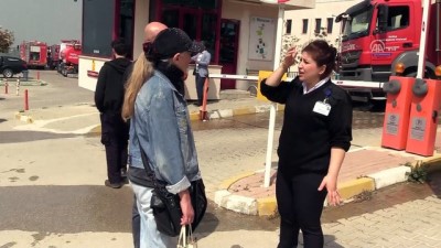 saglik ekibi - Bursa'da hastanede yangın (4)  Videosu