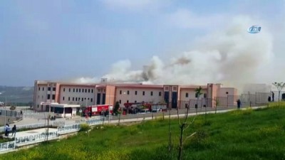 Hastanede yangın paniği...Yoğun dumanlar yükseliyor 