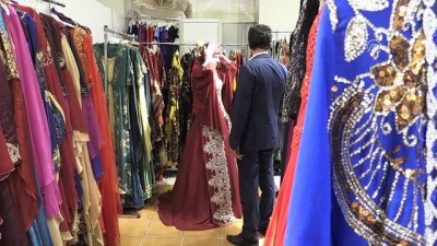 kina gecesi - Yöresel kıyafetler düğünlerin vazgeçilmezi oldu - DİYARBAKIR  Videosu