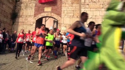 odul toreni - 13. Uluslararası Tarihi Kent Koşusu Yarı Maratonu - BURSA Videosu