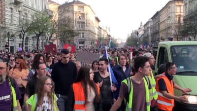 muhalefet partileri - Macaristan'da hükümet karşıtı eylem - BUDAPEŞTE  Videosu