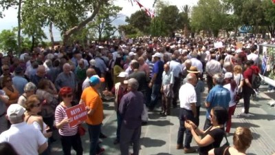 referandum -  81 ilin CHP Kadın Kolları Başkanları Antalya'da OHAL'i protesto etti Videosu