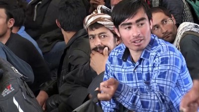 ucak seferleri - Afgan göçmenler ülkelerine gönderiliyor - ERZURUM Videosu