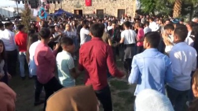  Cizre'deki Nergis Festivali sona erdi 