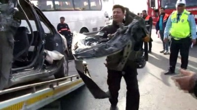 tur otobusu -  Kartal'da 4 kişinin öldüğü kazada tur otobüsü şoförü, telefon geldiği için durmuş  Videosu