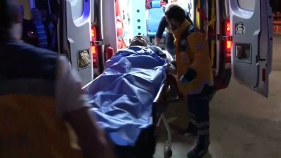 silahli kavga - Yol verme kavgası: 3 yaralı - KONYA  Videosu