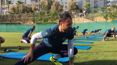 serzenis - Mesut Bakkal: 'Galatasaray maçıyla puanımızı 35'e yükseltmek istiyoruz' Videosu