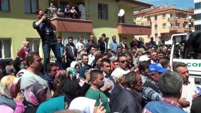 siyasi parti - Şehit Afşar son yolculuğuna uğurlandı - ÇORUM  Videosu