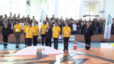  Bursa’da robotlar yarıştı
