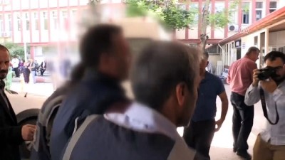 katil zanlisi - Gözaltındaki zanlıyı silahla vuran kişi ile babası adliyeye sevk edildi - GAZİANTEP Videosu