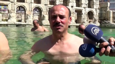 insan vucudu - 2 bin yıllık antik havuzda yüzme keyfi - YOZGAT  Videosu