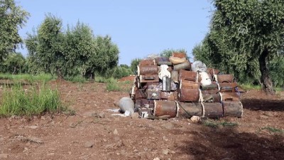TSK Afrin'de evlere tuzaklanan bombaları imha etti - AFRİN 