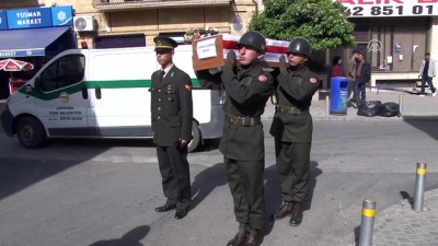 askeri toren - Kıbrıs şehidine 44 yıl sonra cenaze töreni - LEFKOŞA  Videosu