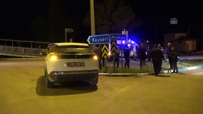 kisla - Şarkışla'da trafik kazası: 4 yaralı - SİVAS  Videosu