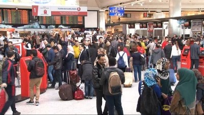  Atatürk Havalimanı’nda 23 Nisan yoğunluğu