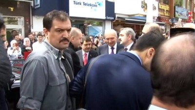  Cumhurbaşkanı Erdoğan Cuma Namazı'nı Eyüp Sultan Camii'nde kıldı 