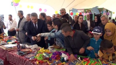 raks -  Elazığ'da 'Çocukluğumuzun oyuncakları” sergisi düzenlendi Videosu