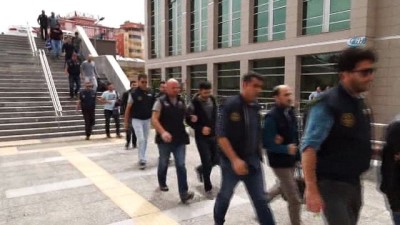  FETÖ’den gözaltına alınan 20 asker adliyeye sevk edildi 
