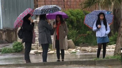  İstanbul'da sağanak yağış etkisini göstermeye başladı 