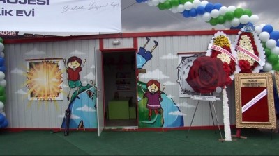 multeci kampi -  Kocaelili iş adamlarından Suriyeli çocuklara oyun ve etkinlik evleri Videosu