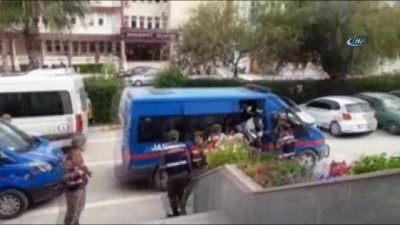  Kozan’da sarkıntılık cinayeti şüphelileri adliyeye sevk edildi 