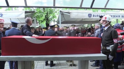 Piyade Uzman Çavuş Taner Çobanoğlu'nun cenazesi toprağa verildi - BURSA