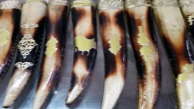 ozel tasarim - Boynuzdan yapılan 'Kızıklı bıçakları' ilgi görüyor - BALIKESİR  Videosu