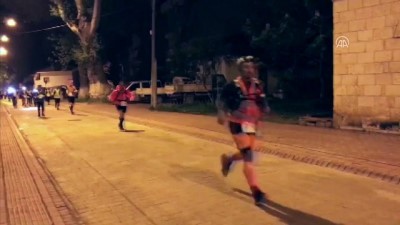 İznik Ultra Maratonu'nda 140 kilometrelik koşu başladı - BURSA 