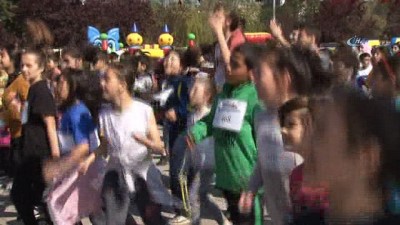 felsefe -  2’nci Beyoğlu Çocuk Koşusu’nun startını Başkan Demircan verdi  Videosu