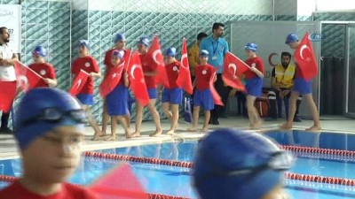 yuzme yarismasi -  23 Nisan etkinlikleri kapsamında Arnavutköy’de su sporları festivali başladı  Videosu