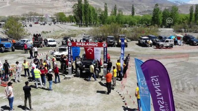 arazi araci - Erzincan'da off-road heyecanı Videosu