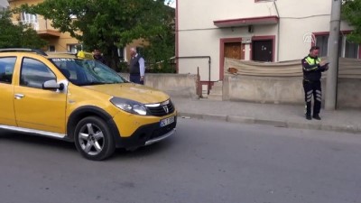 Erzincan'da otomobilin çarptığı öğrenci ağır yaralandı