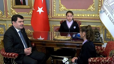 makam koltugu -  İstanbul Valisi Vasip Şahin, makam koltuğunu öğrencilere devretti  Videosu