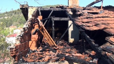 2009 yili -  Kastamonu’da 4 ev alevlere teslim oldu  Videosu