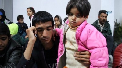 kacak gocmen -  Jandarmadan kaçak göçmenlere sıcak ilgi  Videosu