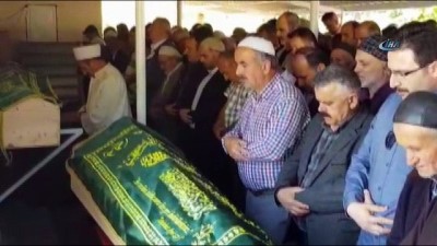  Trafik kazasında eşini kaybetmişti...Anne ve oğlu trafik kazası sonucu hayatını kaybetti